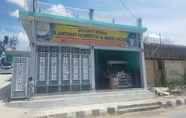 Luar Bangunan 2 EXPRESS O 92194 Antony Homestay