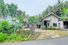 Exterior SPOT ON 92264 Argo Homestay