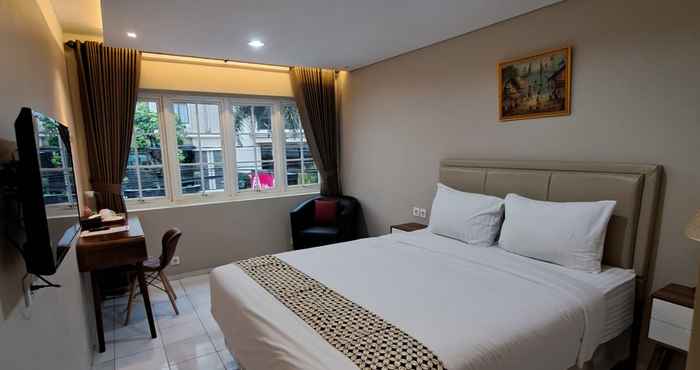 Bedroom Christine Hotel Jogja