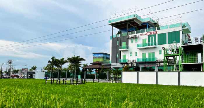 Luar Bangunan Villa Chee