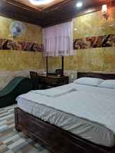 Bedroom 4 Hoa Anh Dao Garden Hotel