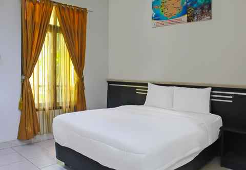 Kamar Tidur Super OYO Collection O 92268 Hotel Aero