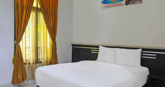 Kamar Tidur Super OYO Collection O 92268 Hotel Aero