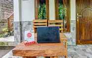 Lobi 6 OYO 92275 Tastura Homestay