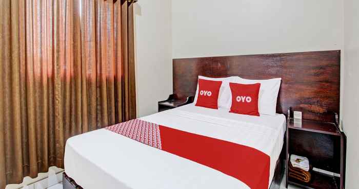 ห้องนอน OYO 92289 Hotel Aji Kusuma