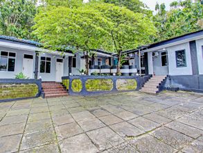 Exterior 4 OYO 92287 Hotel Aji Mantoro