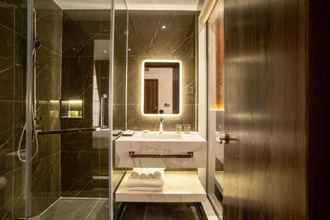 In-room Bathroom 4 Calidum Hotel Phu Quoc