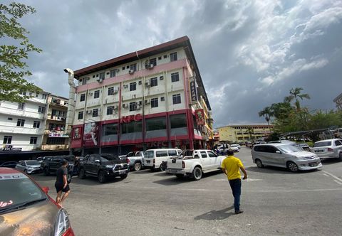Exterior OYO 90739 Dung Fang Hotel 