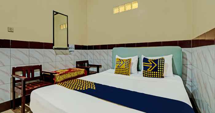 Bedroom SPOT ON 92283 Hotel Muria 3