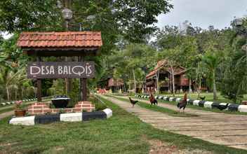 Bangunan 4 OYO Home 90745 Desa Balqis Beach Resort