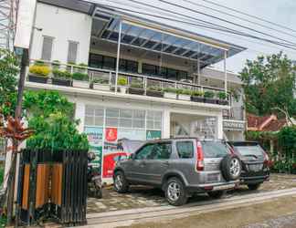 Luar Bangunan 2 Hapsari Hotel Syariah 