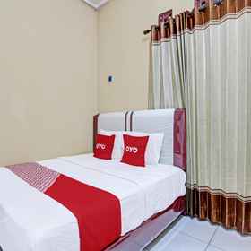 Bedroom 1 Hotel O Amole Paviliun Syariah, Cilacap Hotels