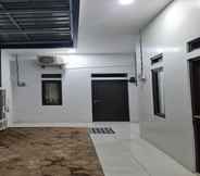 Common Space 6 EXPRESS O 92284 Kost Mazbie Syariah