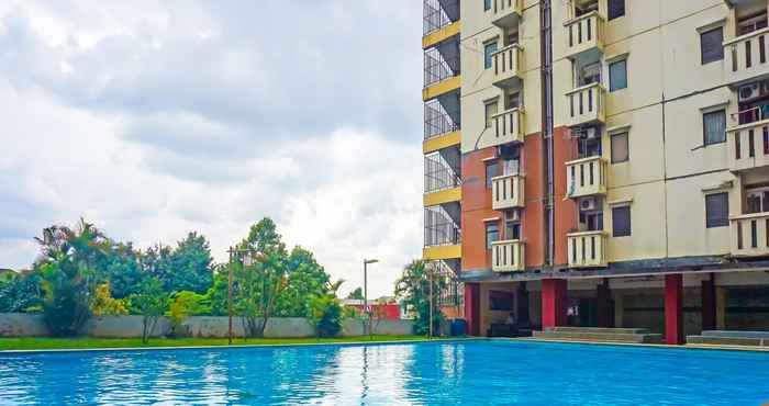 Kolam Renang OYO 92292 Nadjla Property Cibubur Village