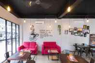 Lobby RedDoorz Hostel @ Capsule Inn Medan