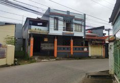 Bangunan 3 SPOT ON 92338 Karin Kost