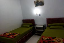 Bedroom Hotel O Wisma Arwini Syariah Near Benteng Balangnipa