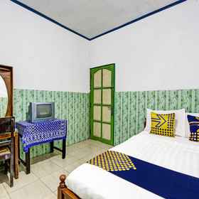 Bedroom1SPOT ON 92333 Bayanan Indah Guest House,Pasar Pandanrejo飯店