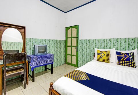 Bedroom SPOT ON 92333 Bayanan Indah Guest House