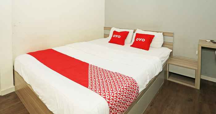 Phòng ngủ OYO 92318 Elis Rooms