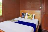 Kamar Tidur SPOT ON 92321 Abiyan Villa Homestay Syariah