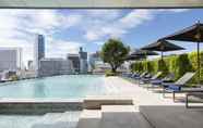 Kolam Renang 4 Ascott Embassy Sathorn Bangkok