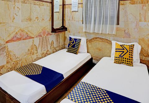 寝室 Hotel O Griyo Werdiningsih