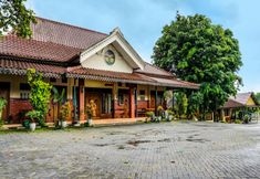 外観 5 Hotel O Griyo Werdiningsih