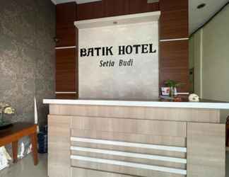 Lobby 2 OYO 92342 Hotel Batik Traveller