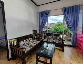 Lobi 2 OYO 92357 Zzip Homestay