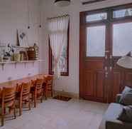 Lobi 5 InN House Homestay