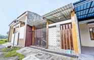 ภายนอกอาคาร 2 SPOT ON 92370 Sobat Ijen Homestay