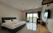 ห้องนอน 6 Life Hotel Rong Khun