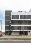 EXTERIOR_BUILDING RedDoorz Near Iloilo International Airport