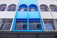 Exterior SPOT ON 92389 Fendi Homestay Syariah