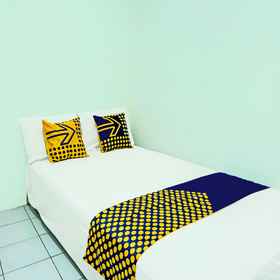 Bedroom 1 OYO Life 92395 Namimart Syariah 3, Selomangleng Cave Hotels