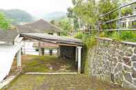 Exterior SPOT ON 92388 Villa Segi Delapan