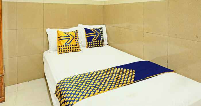 Bedroom OYO Life  92393 Namimart Syariah 1