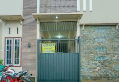 Bên ngoài 3 OYO Life 92394 Namimart Syariah 2