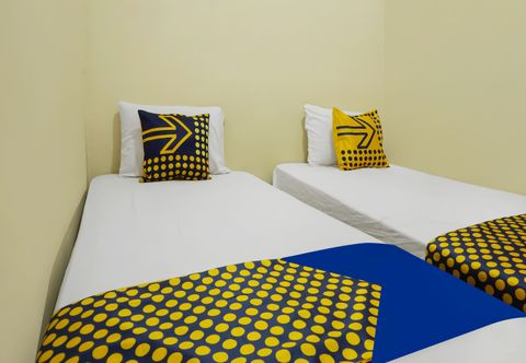 Phòng ngủ OYO Life 92394 Namimart Syariah 2