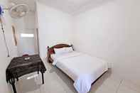 Bedroom SPOT ON 92412 Homestay Eka Fortuna Ranau