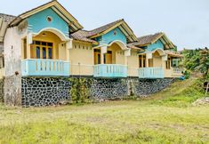 외관 5 SPOT ON 92408 Hotel Renata 2