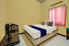 침실 SPOT ON 92408 Hotel Renata 2