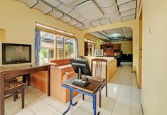 로비 6 SPOT ON 92408 Hotel Renata 2