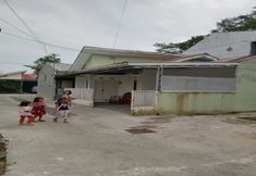 Exterior 4 EXPRESS O 92303 Homestay Mutiara Wonosobo Syariah