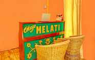 Lobby 6 OYO 92386 Cottage Melati Homestay