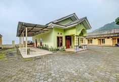 Bên ngoài 5 OYO 92406 Hotel Renata 1