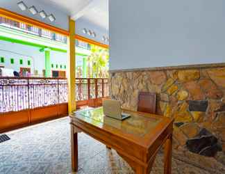 Lobby 2 OYO 92416 Salsabila Homestay