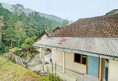 Bên ngoài 3 SPOT ON 92414 Hotel Pereng Sari