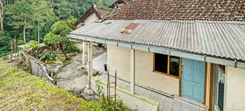 Exterior 3 SPOT ON 92414 Hotel Pereng Sari